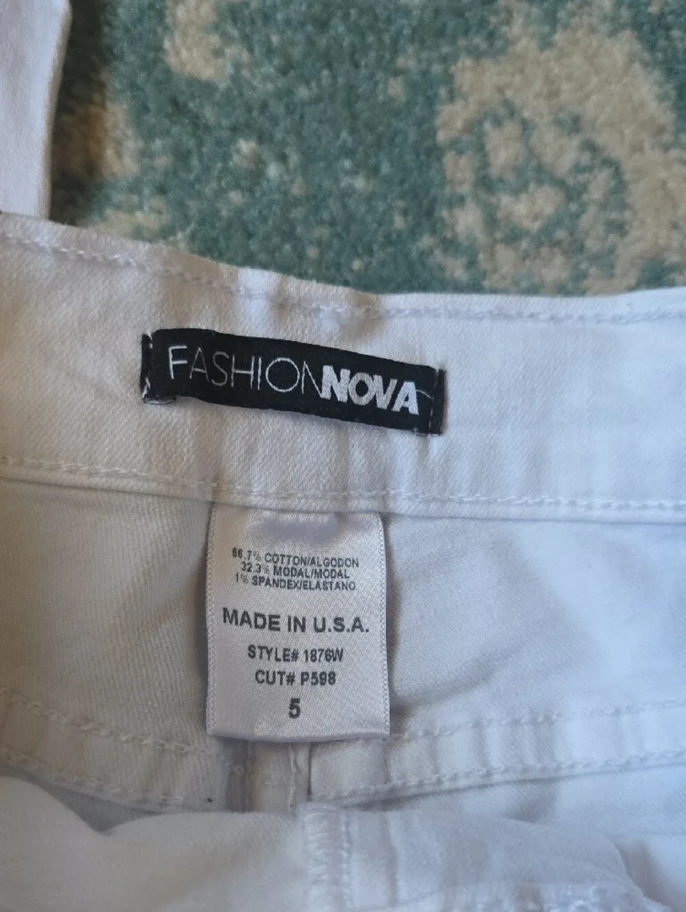 Fashion Nova classic white